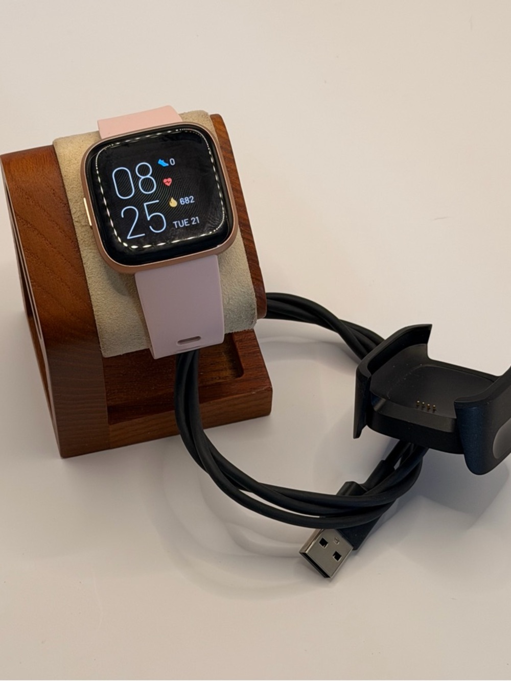 Fitbit Versa 2 (tested, Charger included, Rose gold)